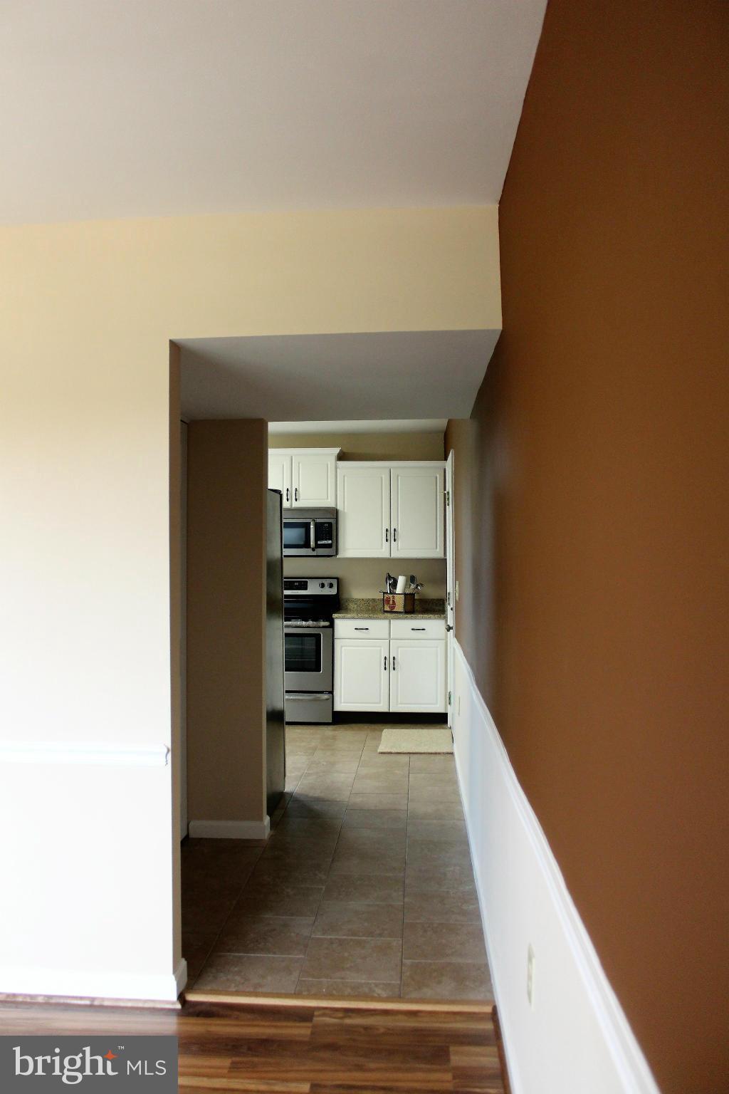 17062 Auburn Road Culpeper, VA 22701 - Photo 13 of 30 Dining To Kitchen