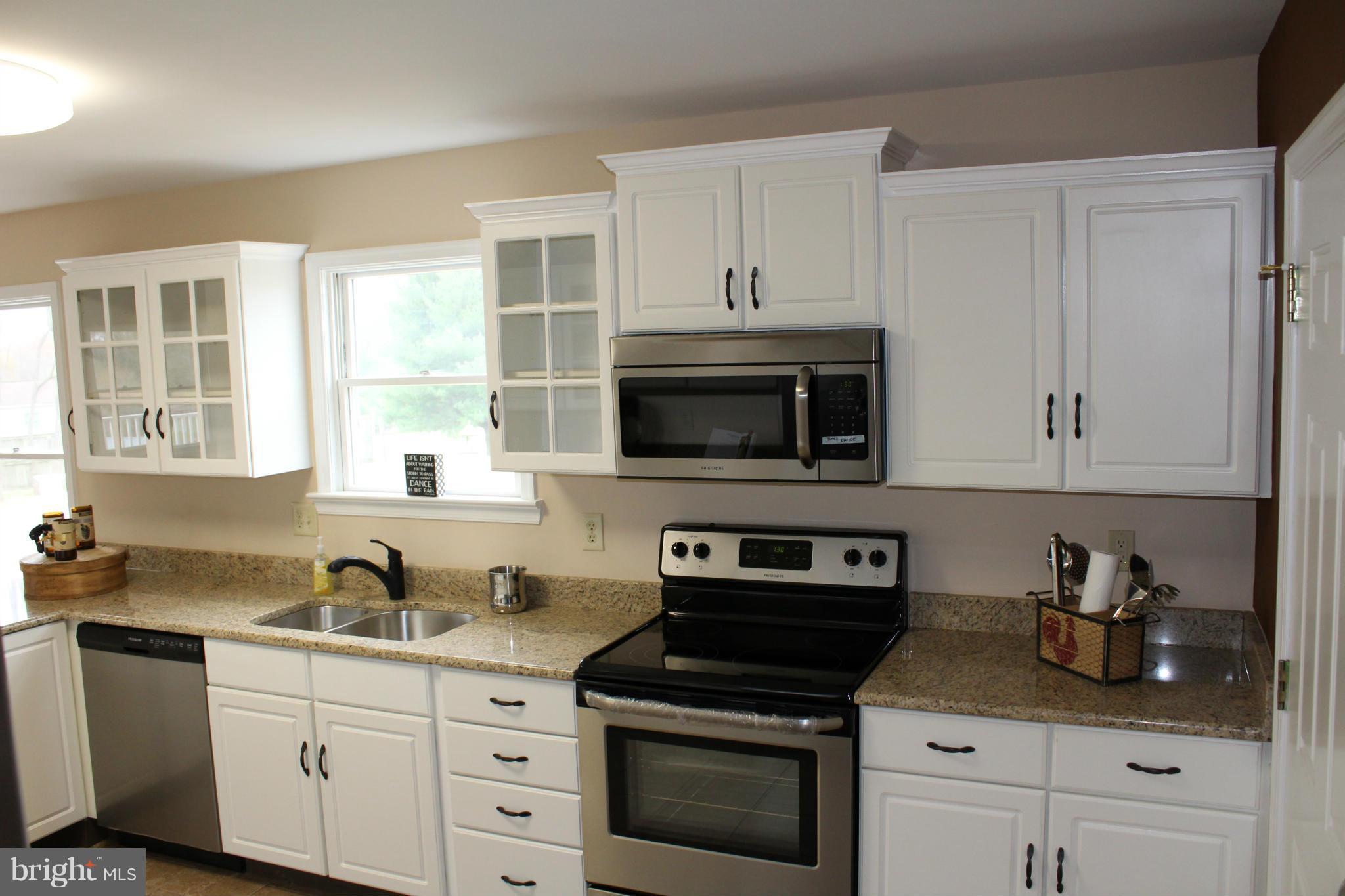 17062 Auburn Road Culpeper, VA 22701 - Photo 10 of 30 New Granite Counter Tops