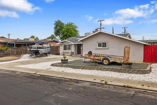 $435,000 | 224 El Capitan Avenue, Manteca, CA 95337