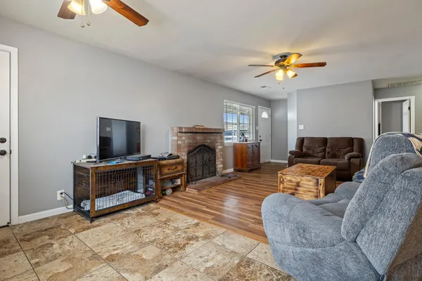 $435,000 | 224 El Capitan Avenue, Manteca, CA 95337