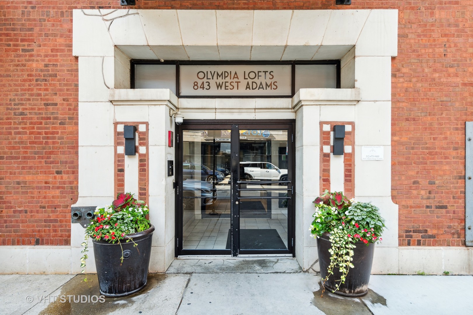 843 West Adams Street, Unit 310 Chicago, IL 60607 - Photo 2 of 14