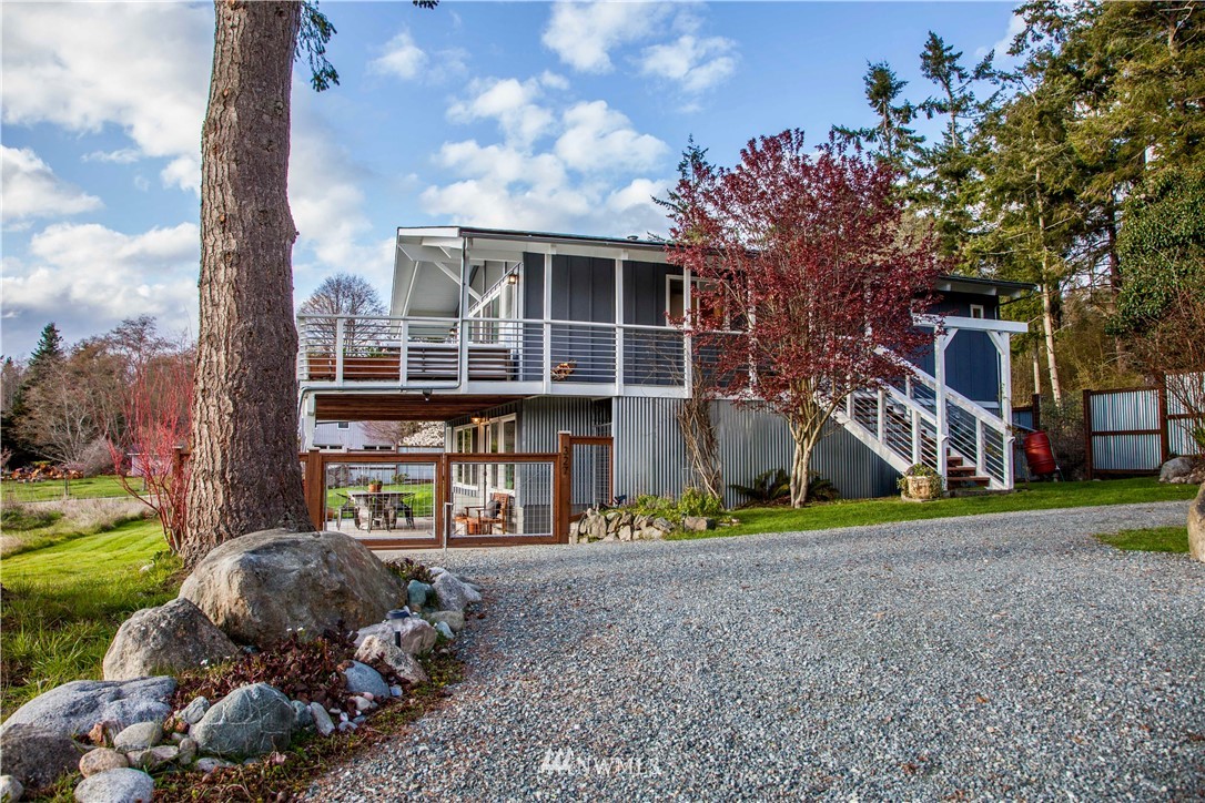 327 Gramayre Road Coupeville, WA 98239 - Photo 2 of 25 Gallery Image 2