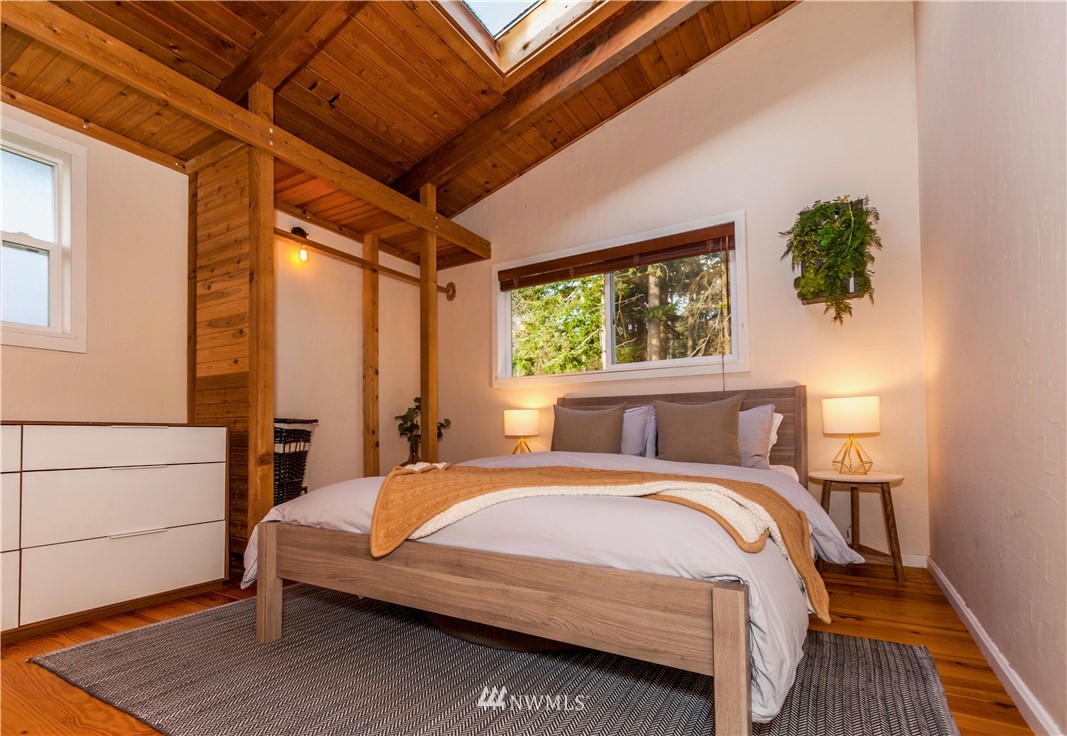 327 Gramayre Road Coupeville, WA 98239 - Photo 8 of 25 Gallery Image 8