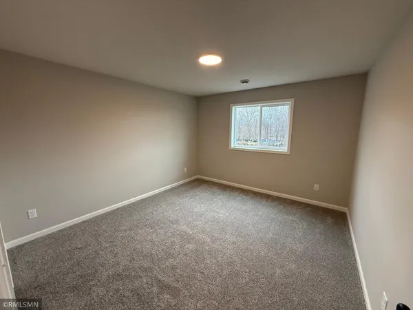 $509,900 | 1642 Meadows Drive, East Bethel, MN 55011