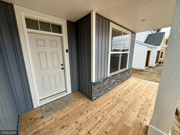 $509,900 | 1642 Meadows Drive, East Bethel, MN 55011