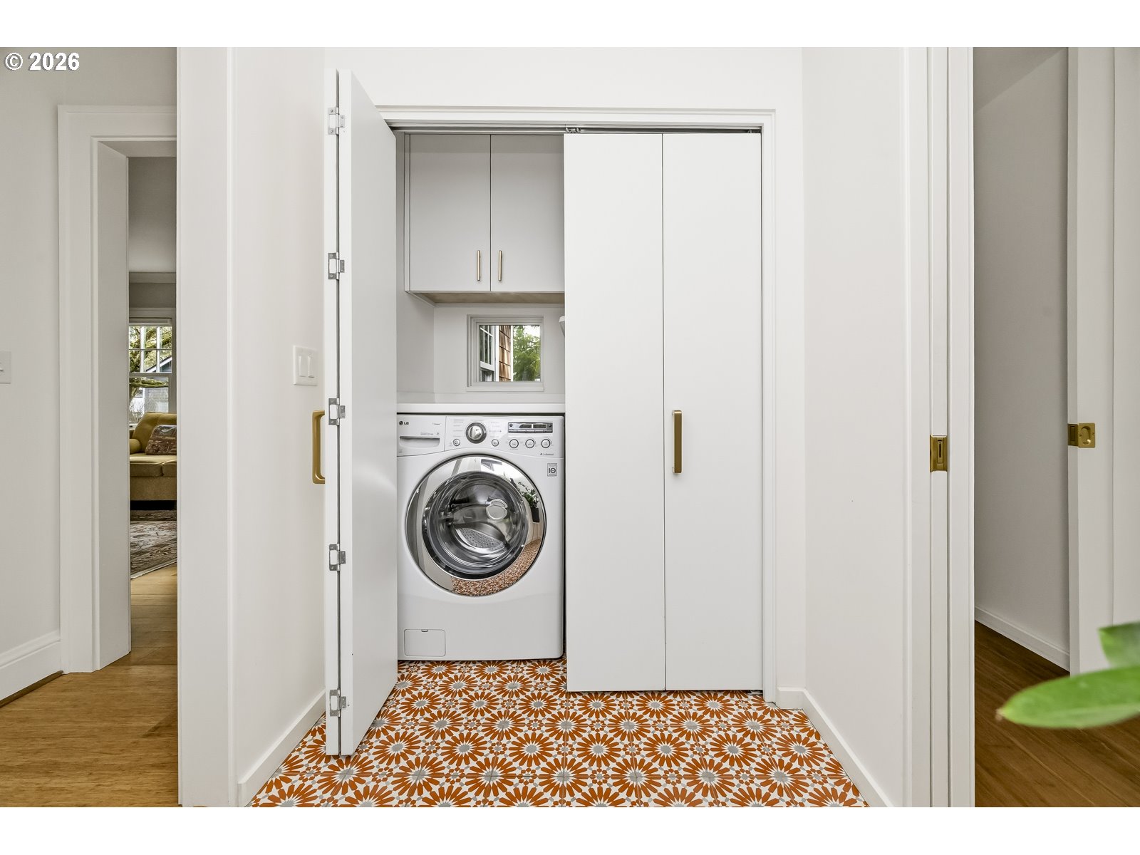 8219 Southwest 56th Avenue Portland, OR 97219 - Photo 18 of 48