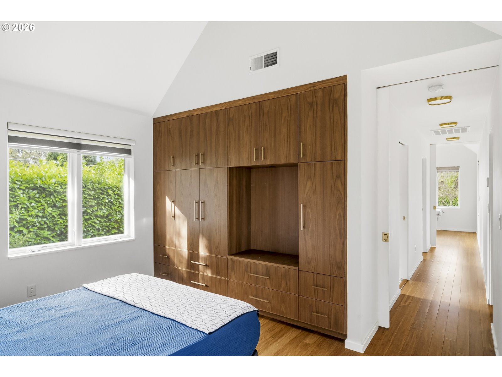 8219 Southwest 56th Avenue Portland, OR 97219 - Photo 20 of 48