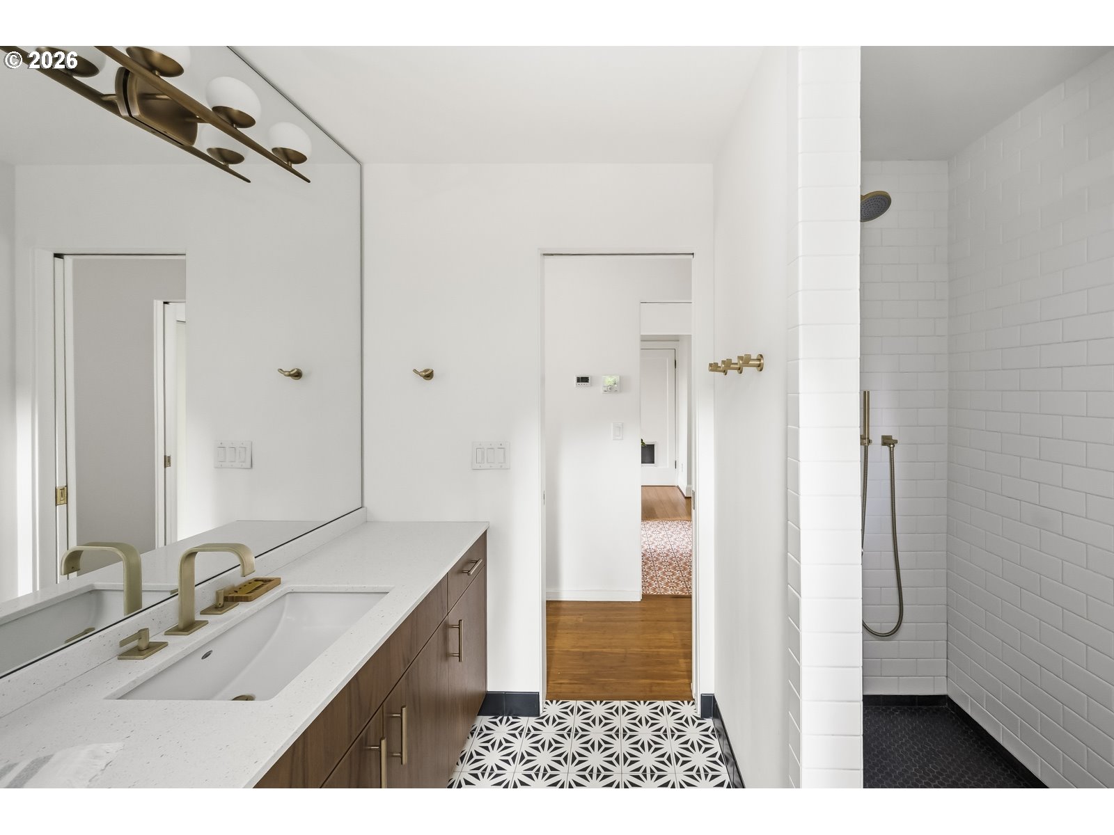 8219 Southwest 56th Avenue Portland, OR 97219 - Photo 23 of 48