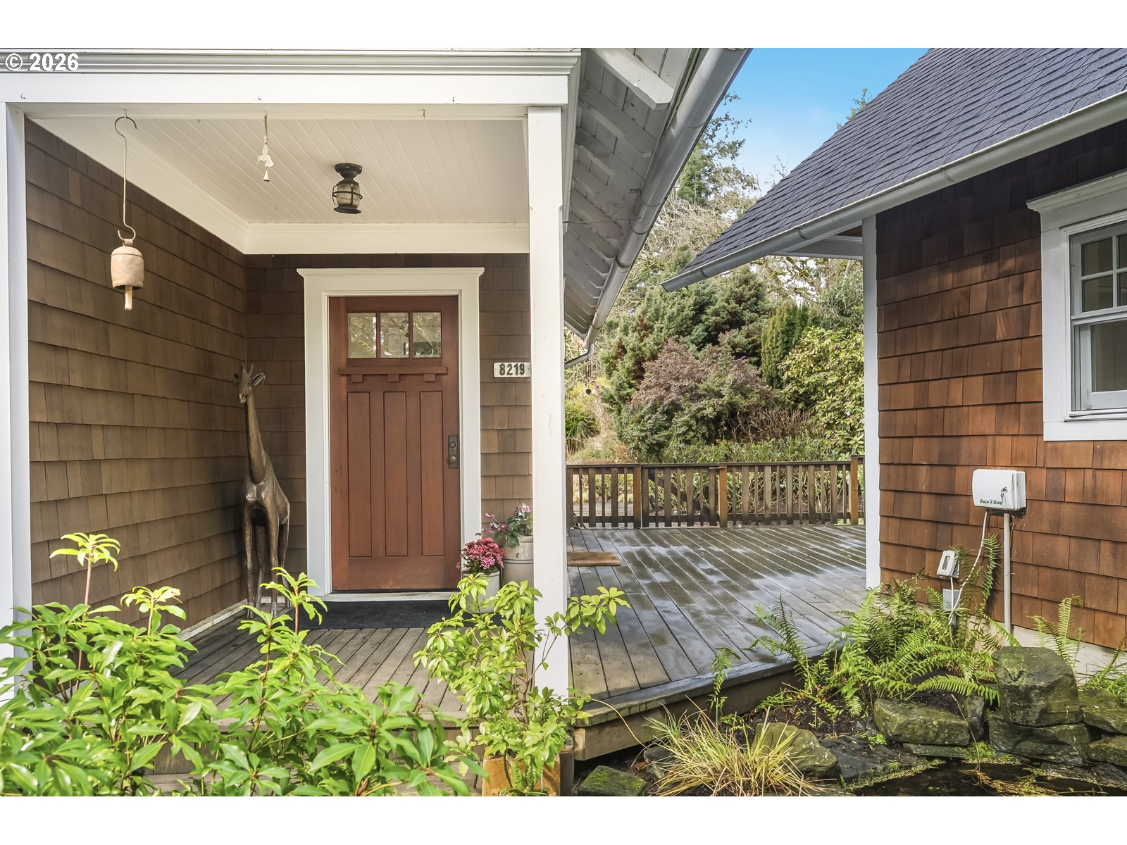 8219 Southwest 56th Avenue Portland, OR 97219 - Photo 3 of 48