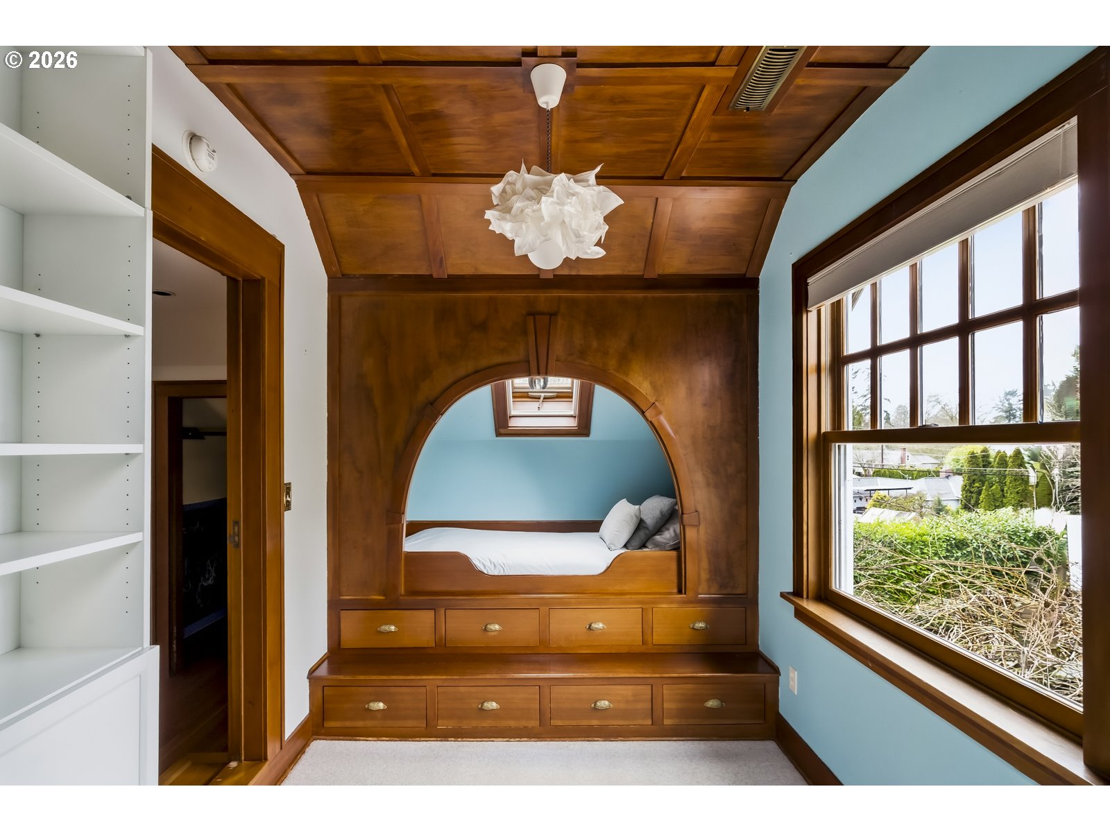 8219 Southwest 56th Avenue Portland, OR 97219 - Photo 38 of 48