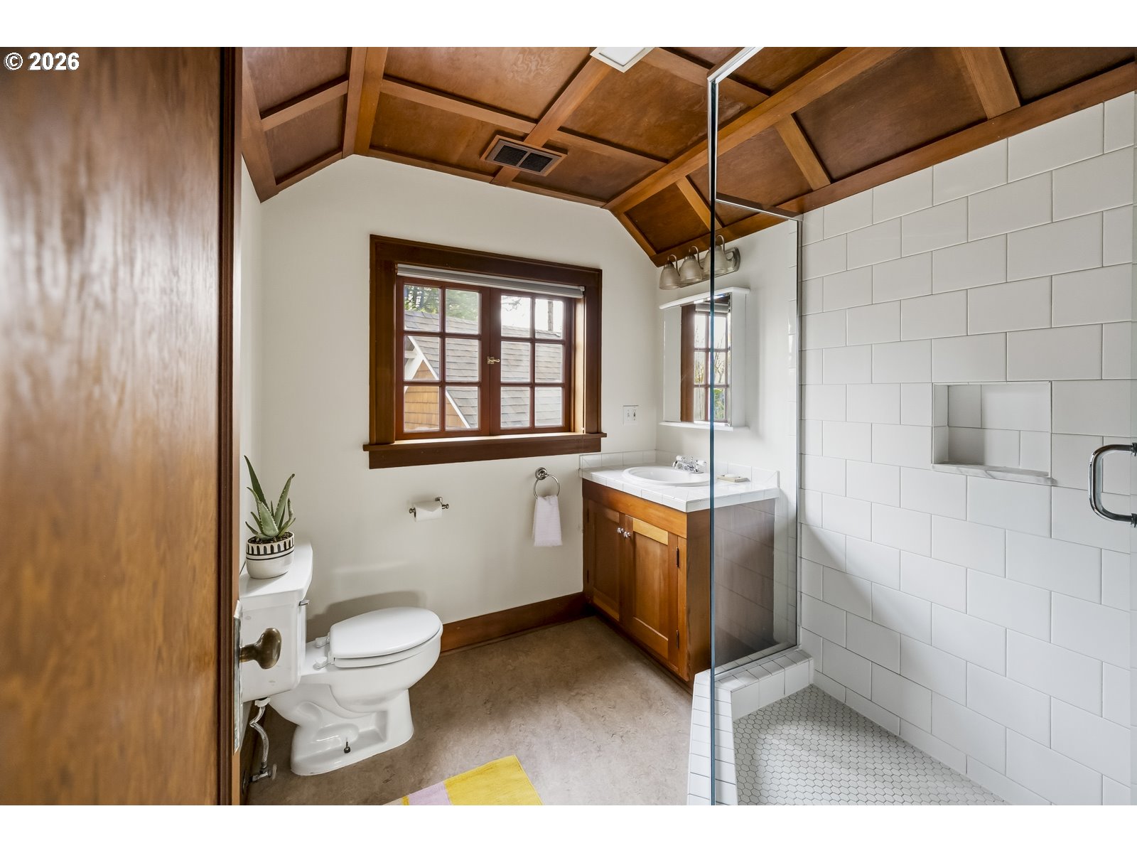 8219 Southwest 56th Avenue Portland, OR 97219 - Photo 40 of 48