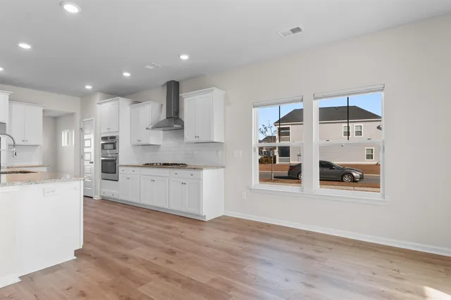 $686,500 | 5724 Whitebark Drive, Myrtle Beach, SC 29577