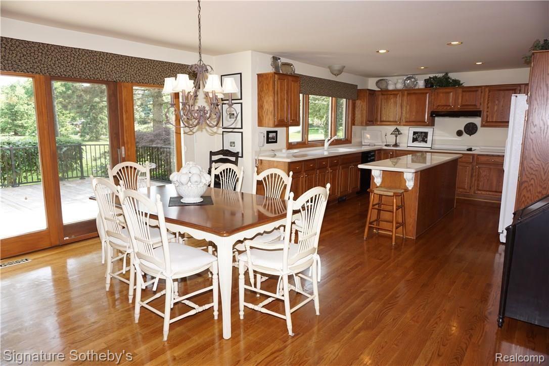 1290 Pebble Pointe Drive Rochester, MI 48307 - Photo 8 of 25 DSC07001.JPG