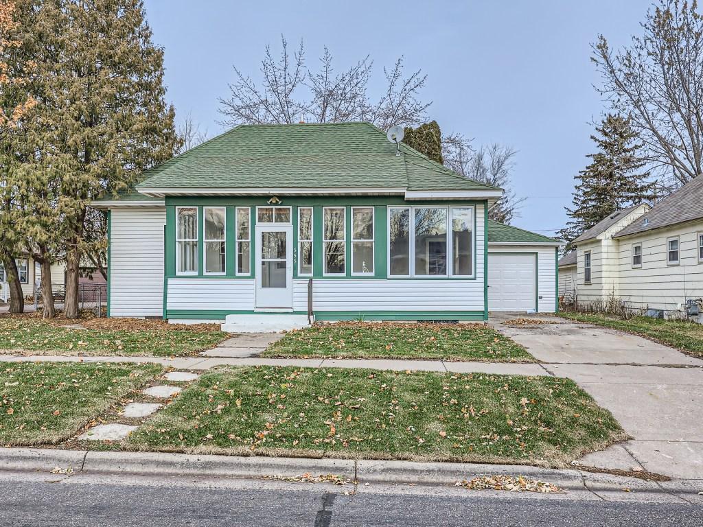 555 Tyler Street Anoka, MN 55303 - Photo 1 of 35