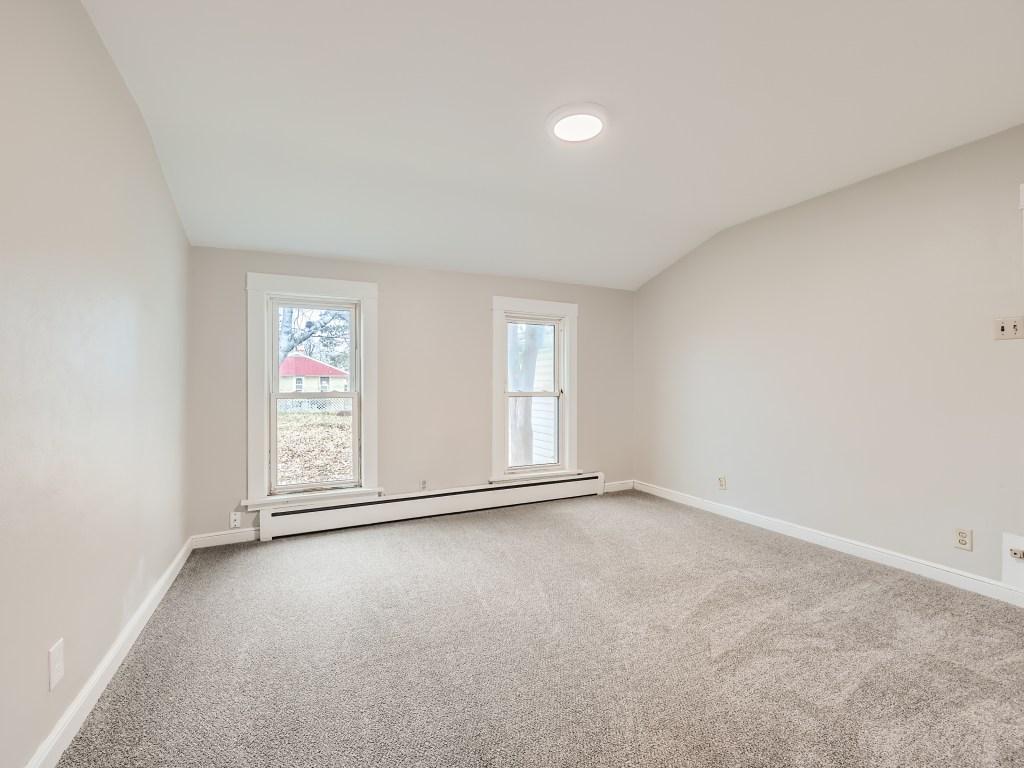 555 Tyler Street Anoka, MN 55303 - Photo 11 of 35