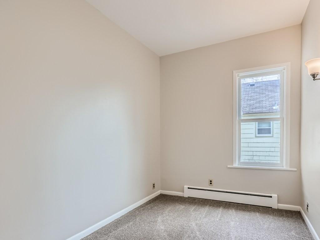555 Tyler Street Anoka, MN 55303 - Photo 15 of 35