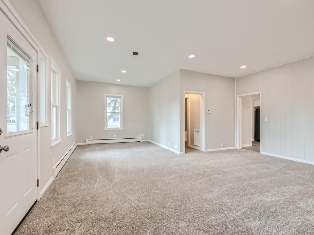 555 Tyler Street Anoka, MN 55303 - Photo 4 of 35