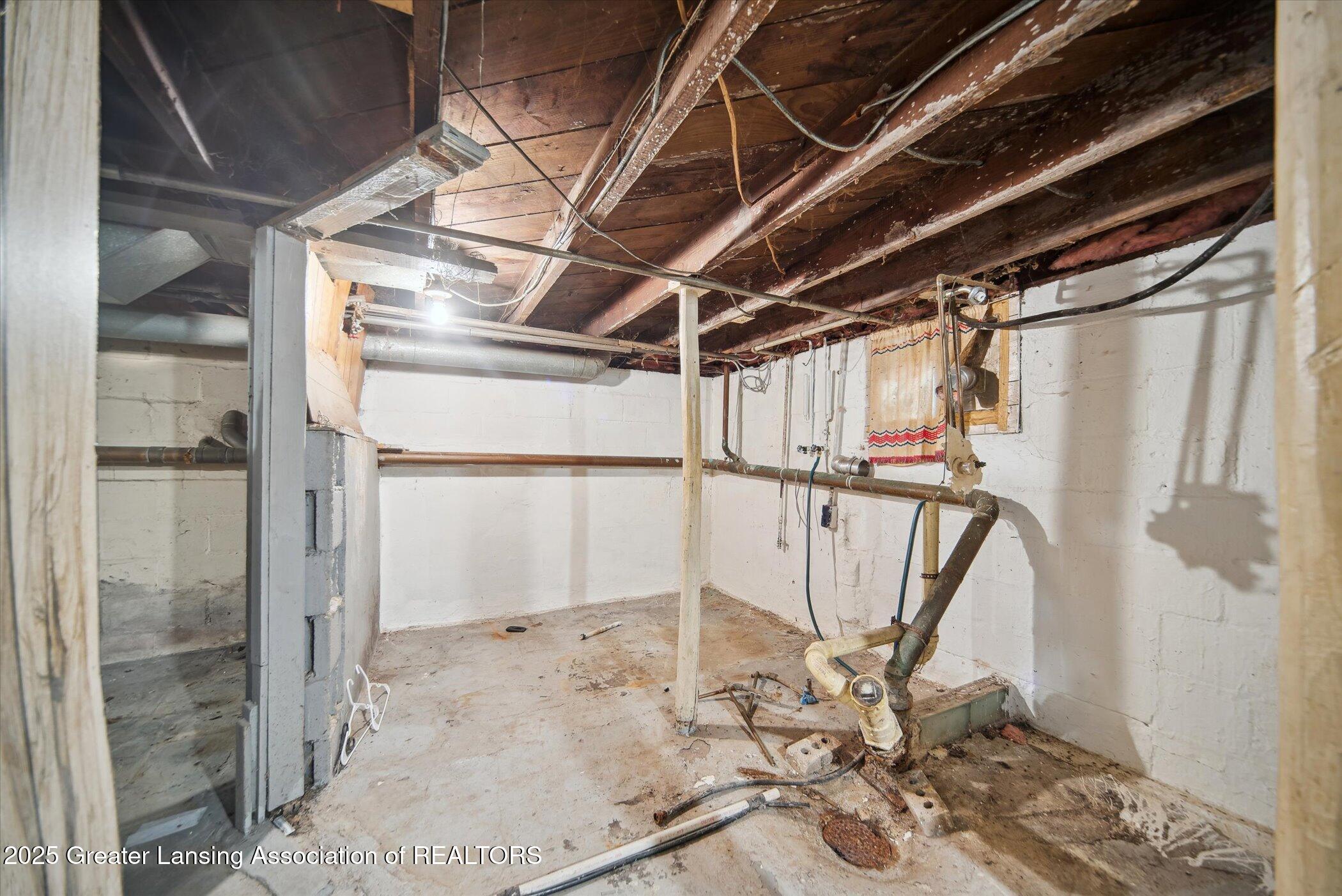 6339 Rosedale Road Lansing, MI 48911 - Photo 24 of 30 26-6339-Rosedale-Rd-Lansing-MI-48911-Win