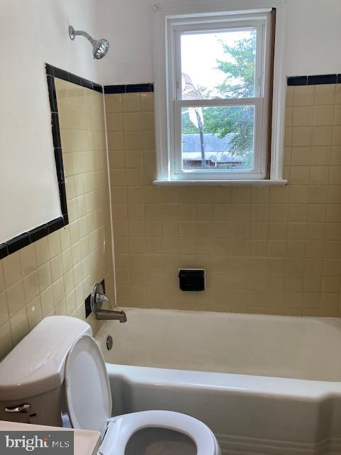 2213 Amherst Road Hyattsville, MD 20783 - Photo 9 of 17 Gallery Image 9