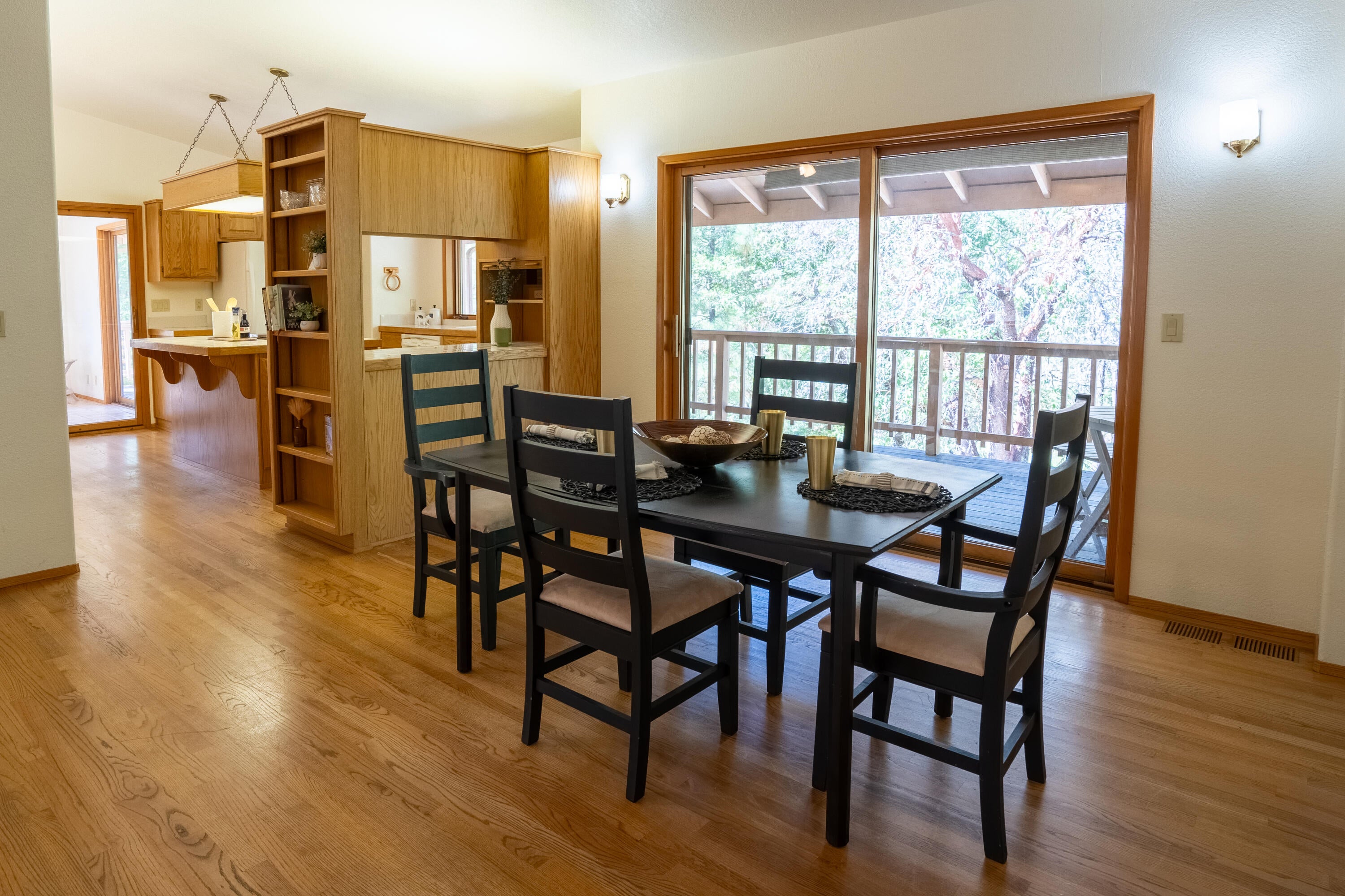 841 Peco Road Grants Pass, OR 97526 - Photo 5 of 44 DSC01046-HDR