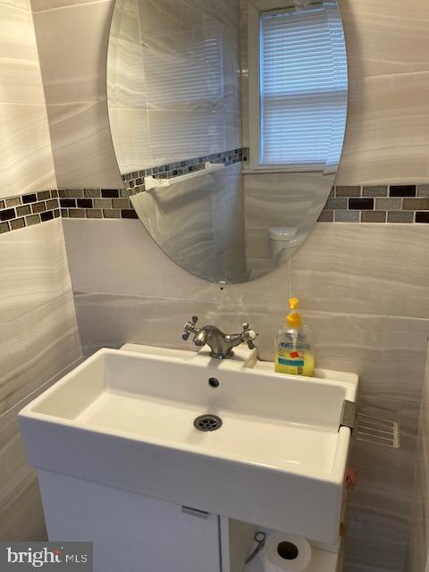 403 Howard Road Cherry Hill, NJ 08034 - Photo 5 of 31
