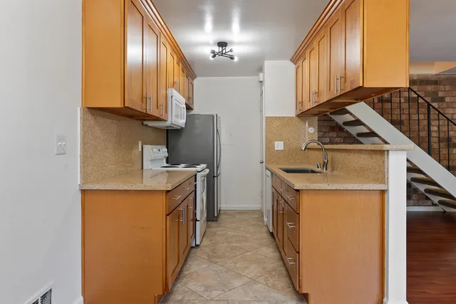 $498,000 | 5707 Calmor Avenue, Unit 3, San Jose, CA 95123