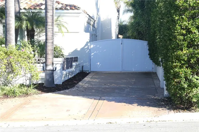 $5,250,000 | 10762 Center Drive, Villa Park, CA 92861