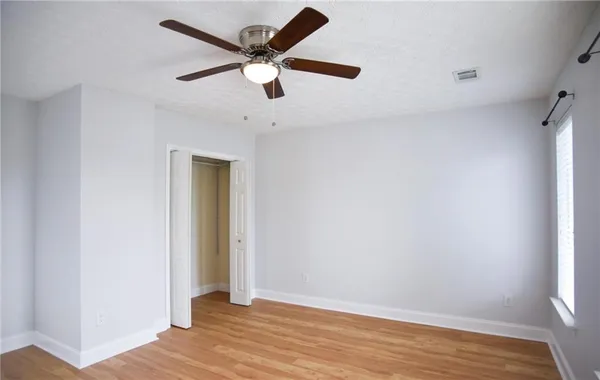 $2,250 | 6616 Splashwater Drive, Flowery Branch, GA 30542