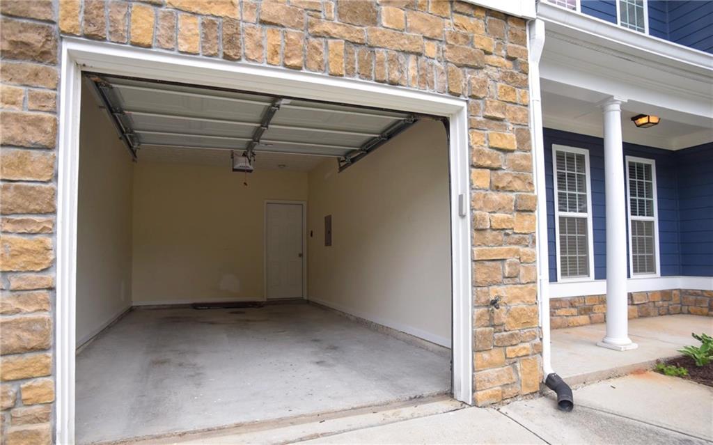 6616 Splashwater Drive Flowery Branch, GA 30542 - Photo 22 of 33