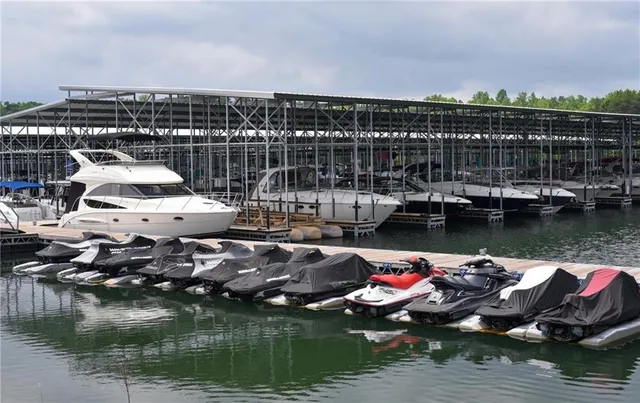 $2,250 | 6616 Splashwater Drive, Flowery Branch, GA 30542