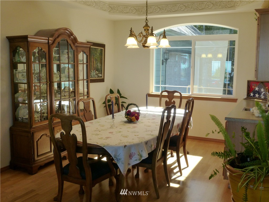 737 McCrorie Road Port Angeles, WA 98362 - Photo 8 of 24 Gallery Image 8
