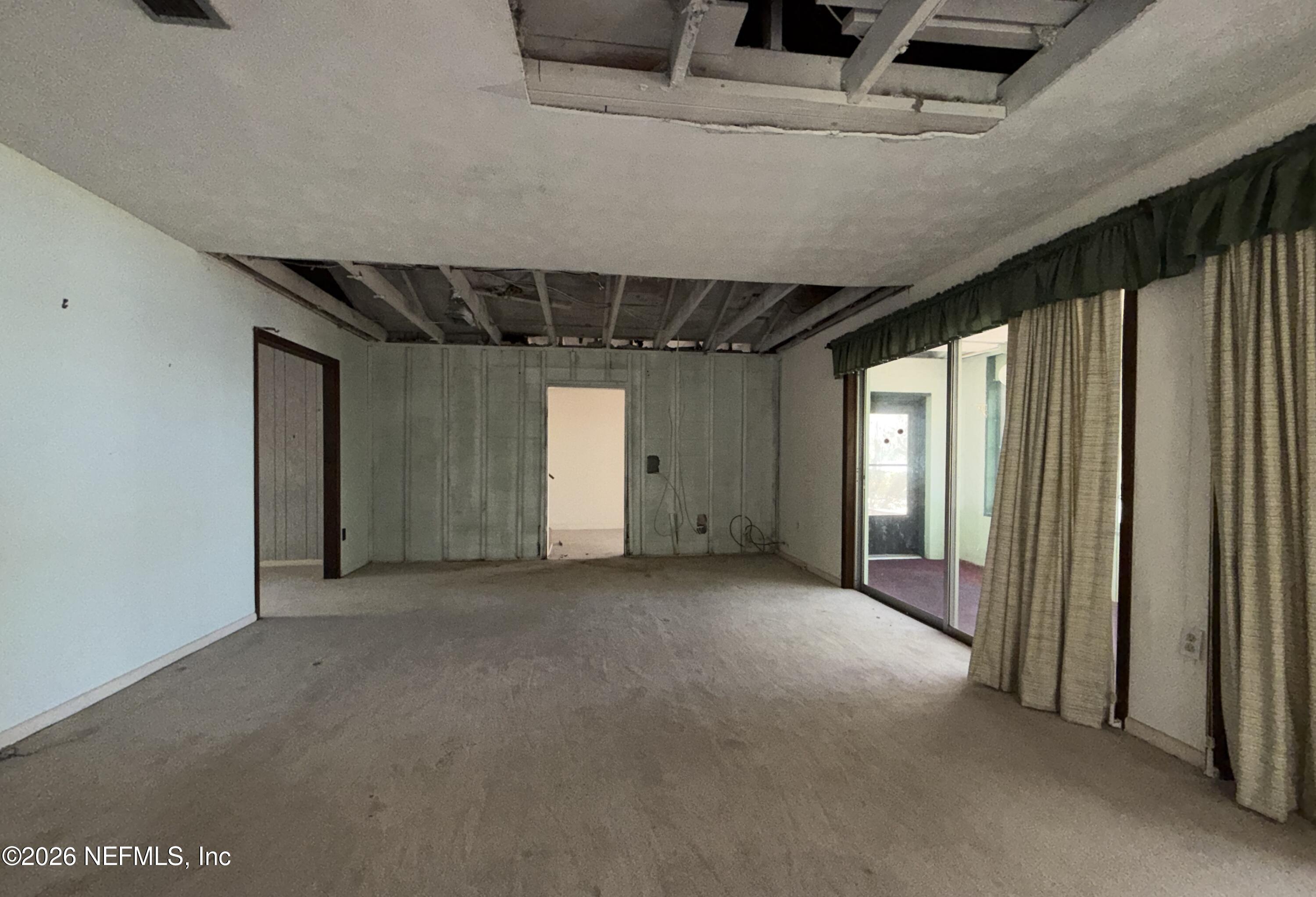 5943 White Sands Road Keystone Heights, FL 32656 - Photo 9 of 18 a view of empty room