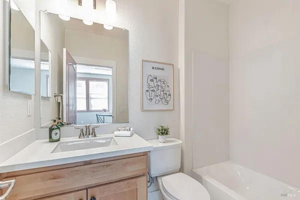 $534,500 | 2662 Franz Kafka Avenue, Santa Rosa, CA 95404