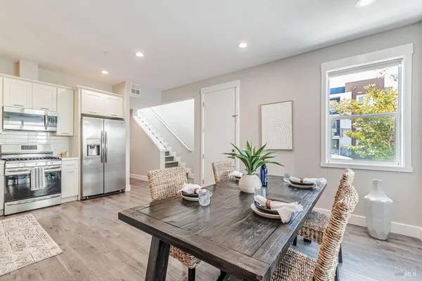 $534,500 | 2662 Franz Kafka Avenue, Santa Rosa, CA 95404