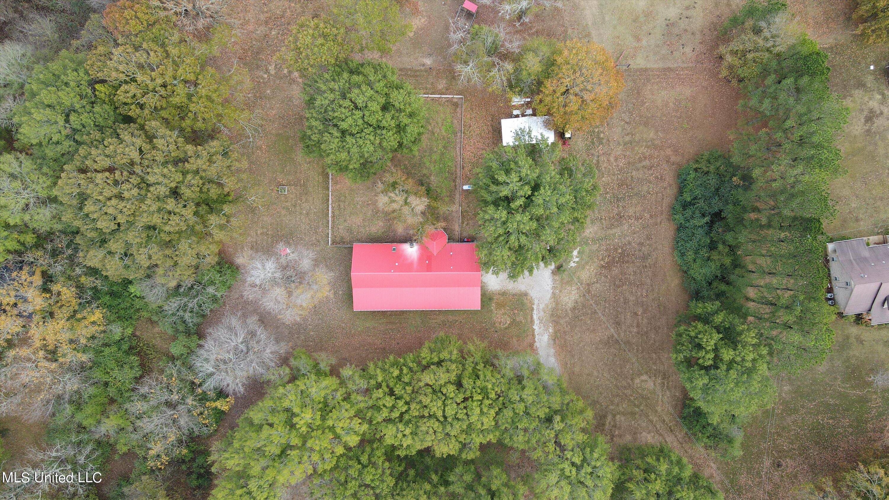 4992 Sycamore Road Coldwater, MS 38618 - Photo 34 of 38 35-DJI_0982