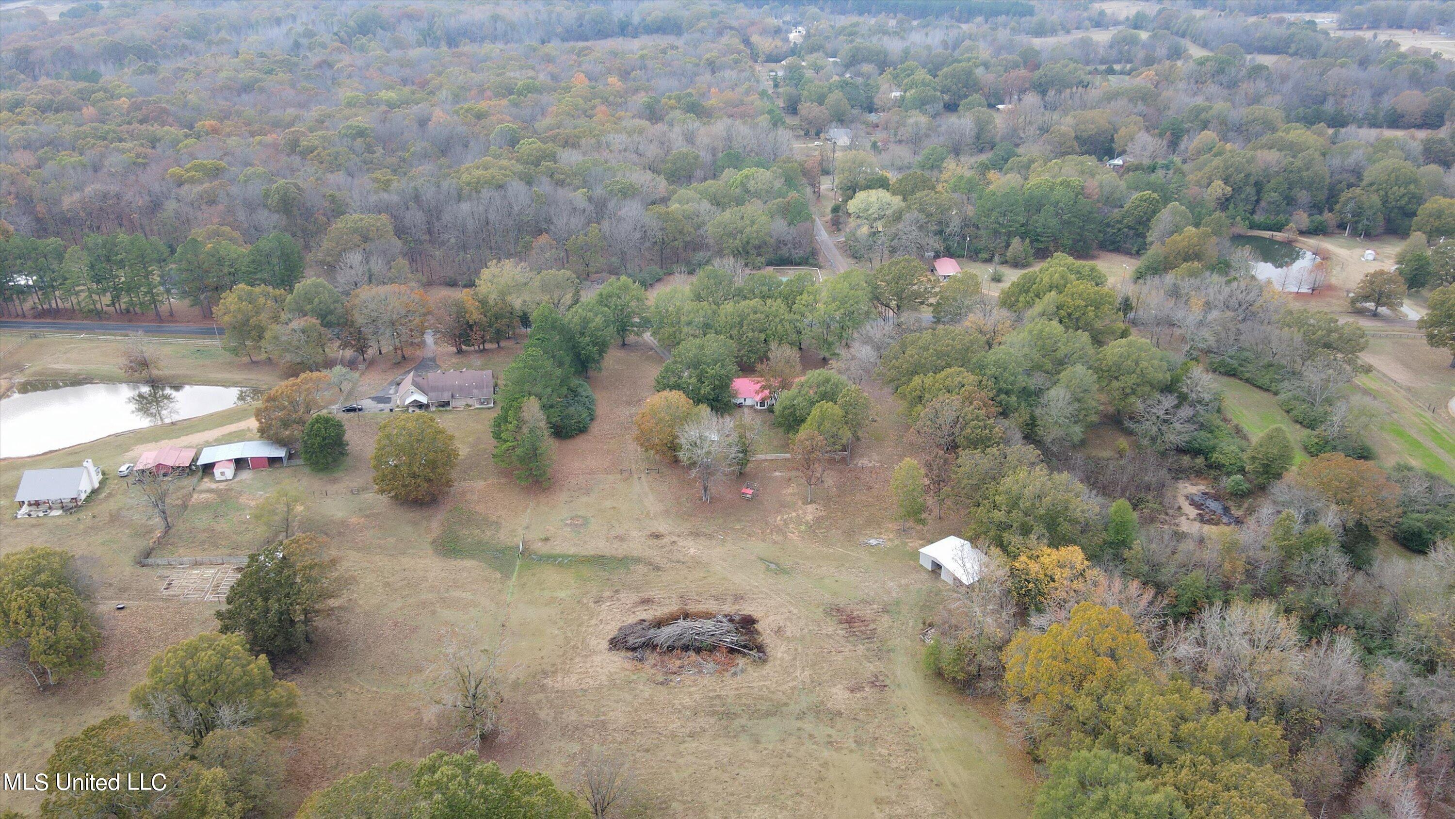 4992 Sycamore Road Coldwater, MS 38618 - Photo 36 of 38 40-DJI_0985