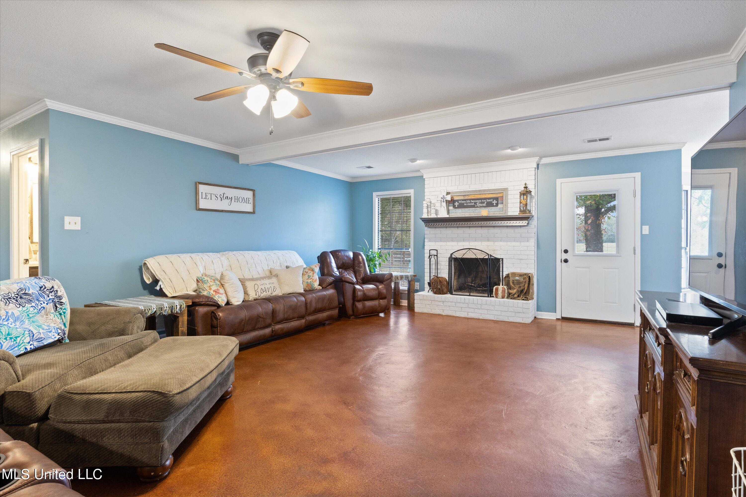 4992 Sycamore Road Coldwater, MS 38618 - Photo 7 of 38 07-IMG_4804