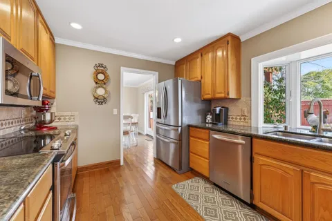 $2,298,000 | 6050 Castello Drive, San Jose, CA 95120