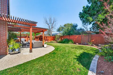 $2,298,000 | 6050 Castello Drive, San Jose, CA 95120