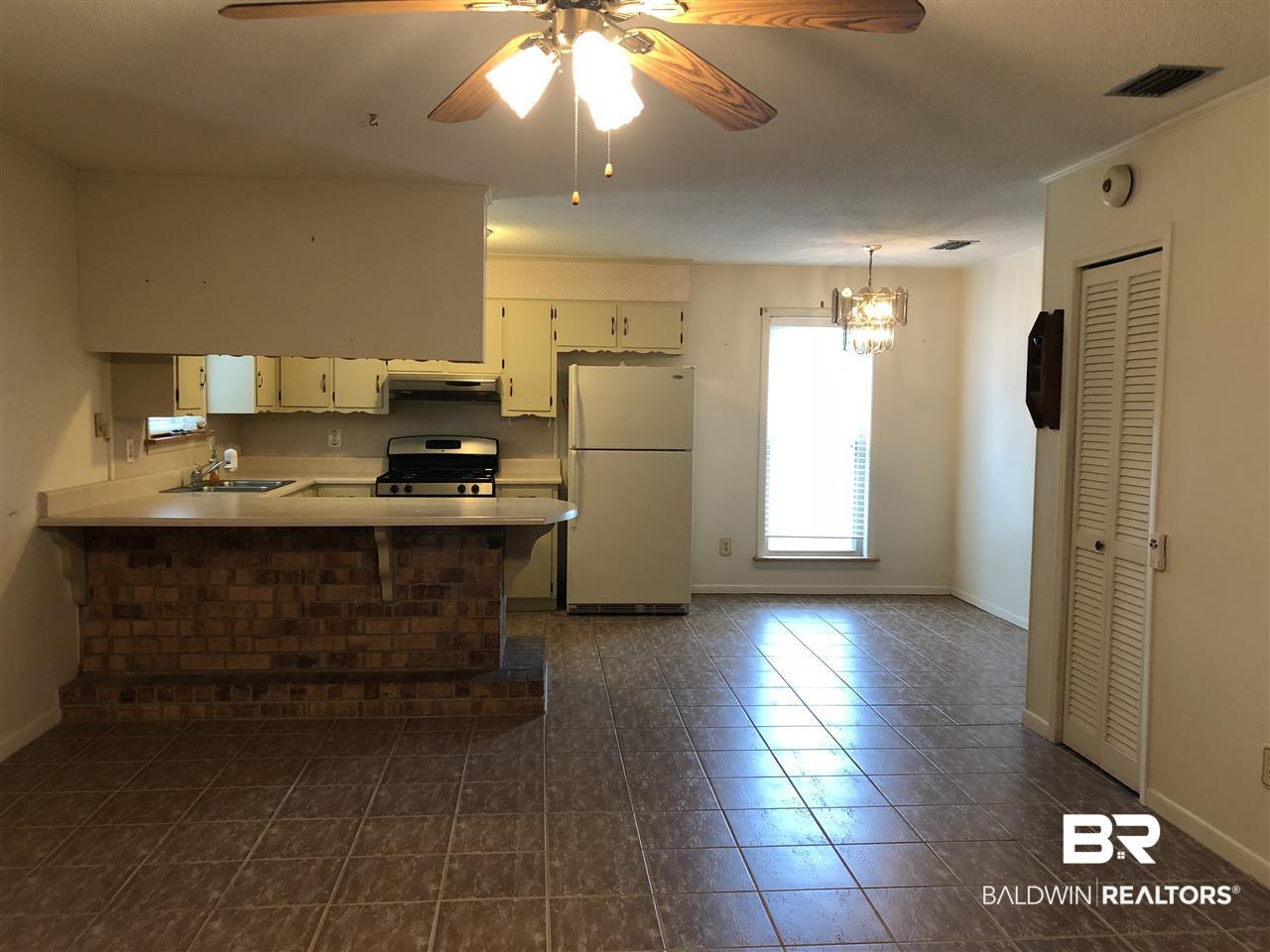 3263 Meadow Lane Mobile, AL 36618 - Photo 8 of 39