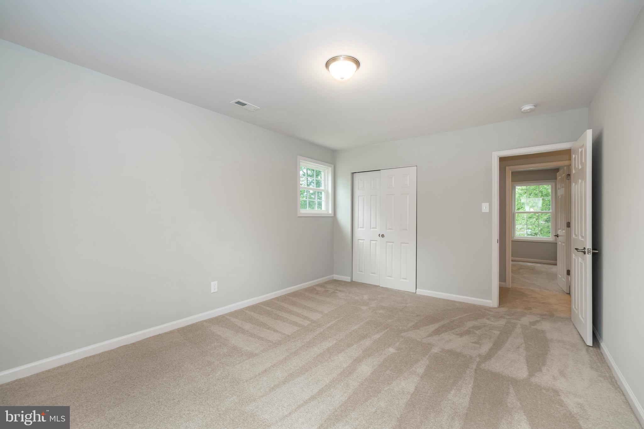 2829 Sandpiper Road Norristown, PA 19403 - Photo 27 of 34