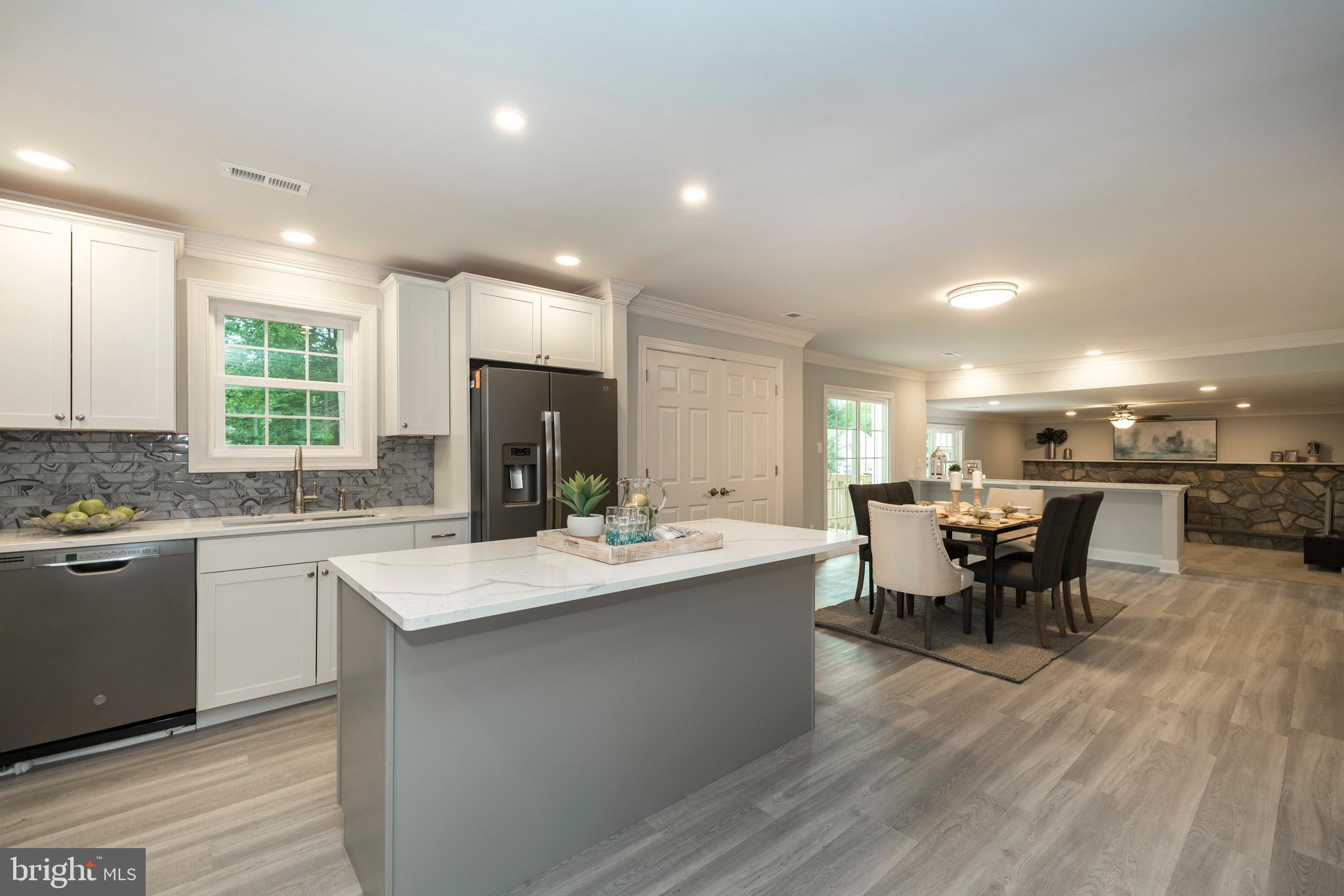 2829 Sandpiper Road Norristown, PA 19403 - Photo 7 of 34 Kitchen