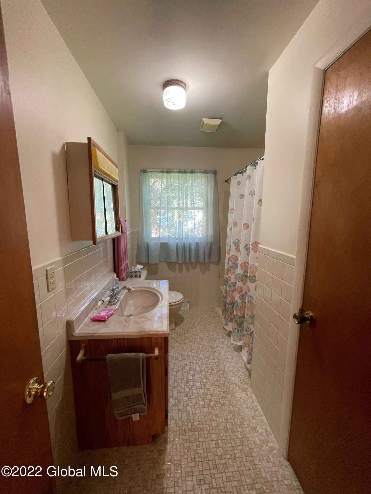 1 Maid Marion Road Albany, NY 12203 - Photo 20 of 20 16