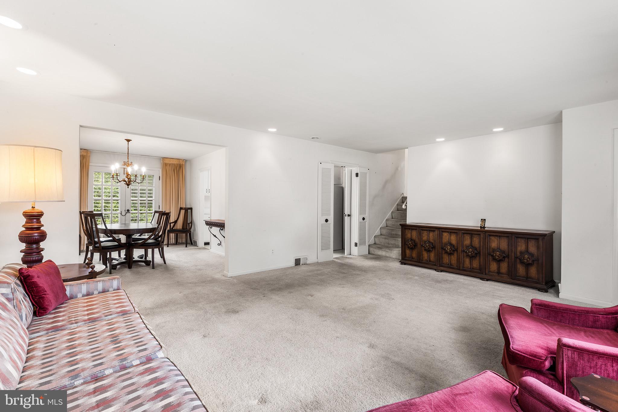 333 Candlewood Road Broomall, PA 19008 - Photo 6 of 27