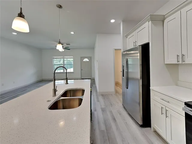 $1,695 | 2660 West Gifford Lane, Dunnellon, FL 34433