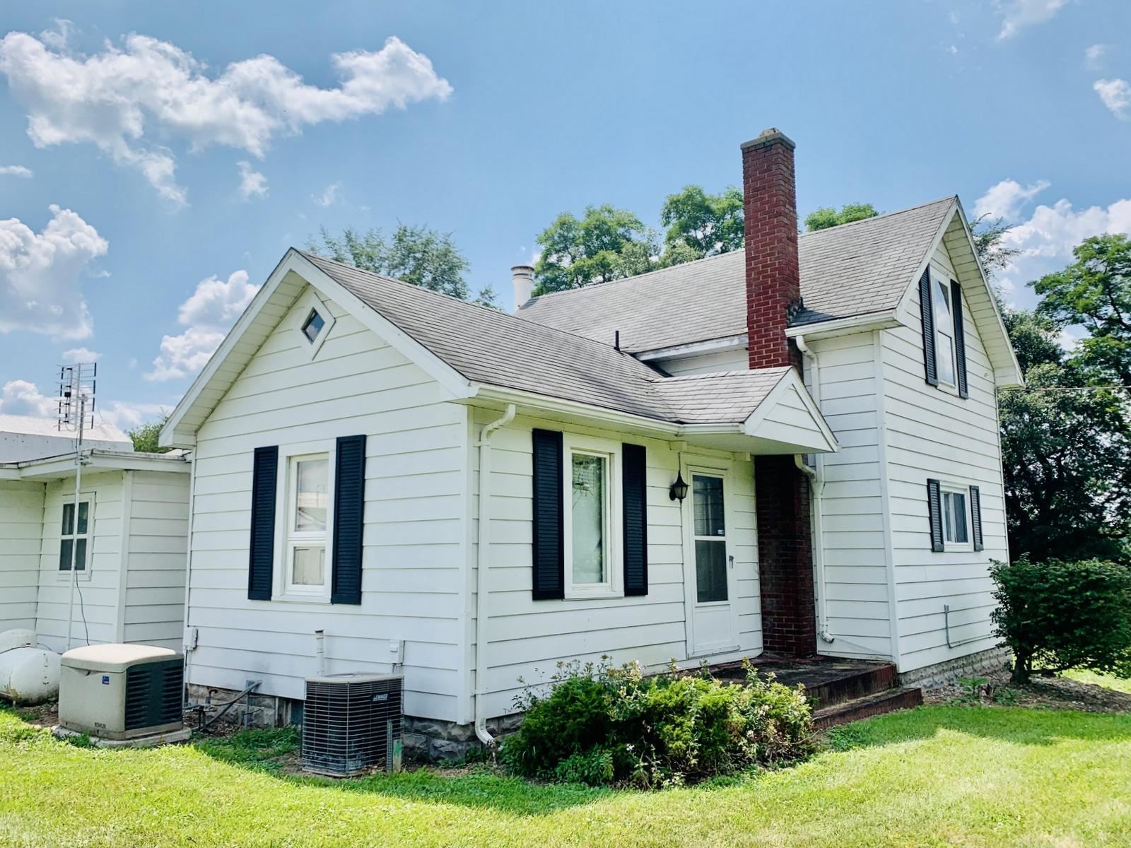 32282 Pierce Road Walkerton, IN 46574 - Photo 1 of 23