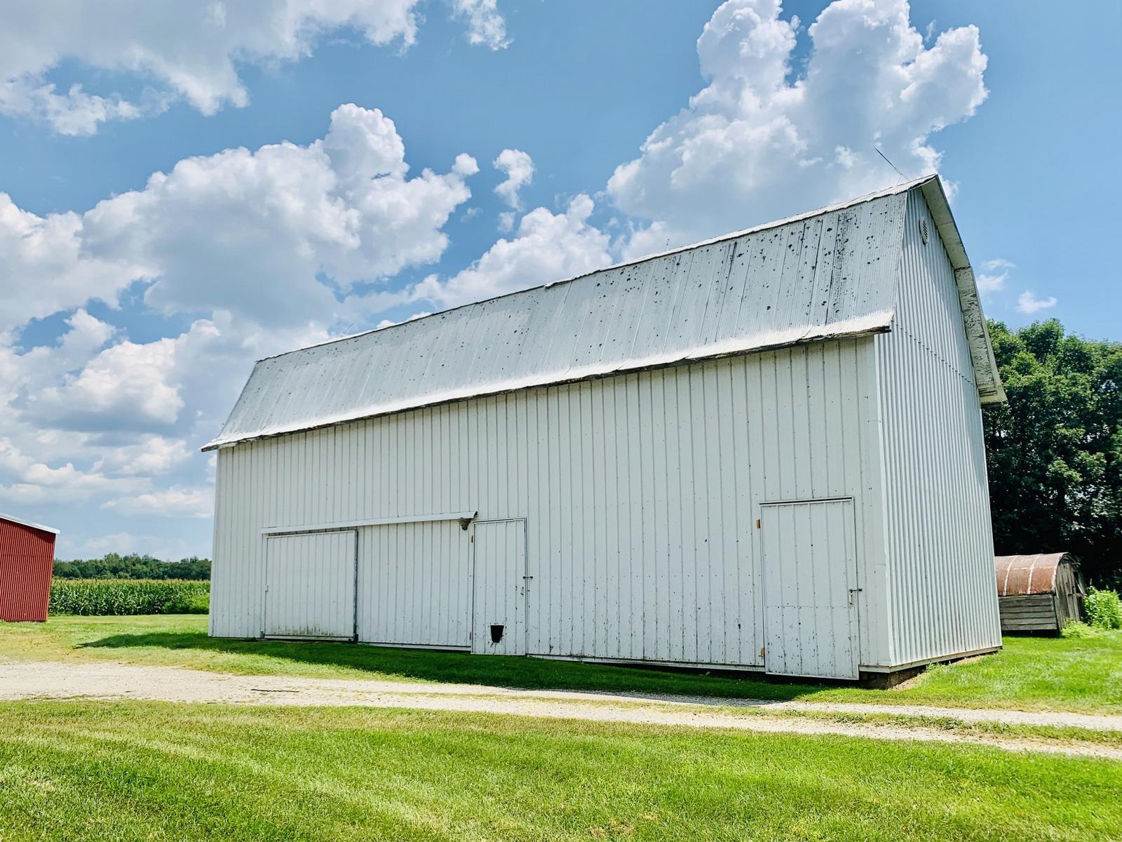 32282 Pierce Road Walkerton, IN 46574 - Photo 2 of 23