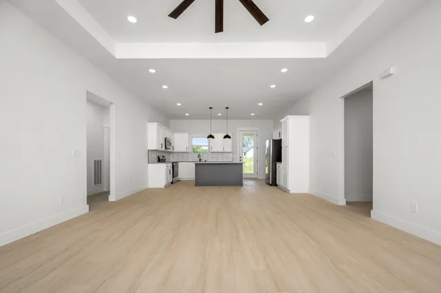 $379,900 | 134 Lightfoot Lane, Estill Springs, TN 37330