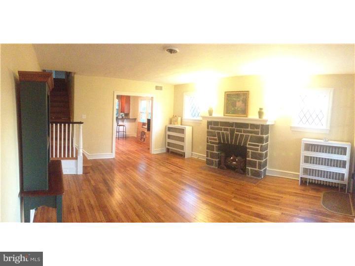 111 Strathmore Road Havertown, PA 19083 - Photo 11 of 22 Living Room
