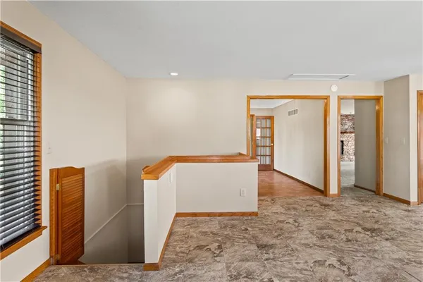 $1,300,000 | 822 Dickinson Road, Independence, MO 64050